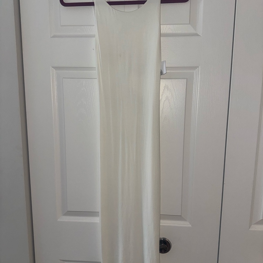 Good American Cream Sleeveless Midi Bodycon Dress